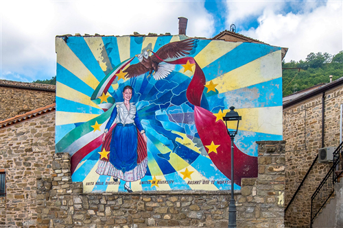 10 - Murales -  Teatro Comu...